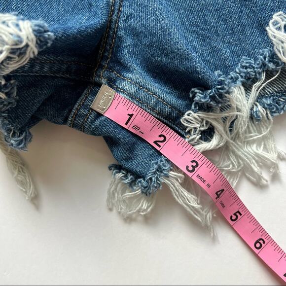 Vintage L.L. Bean Denim Shorts 31" High Rise Custom Distressed - Picture 11 of 12